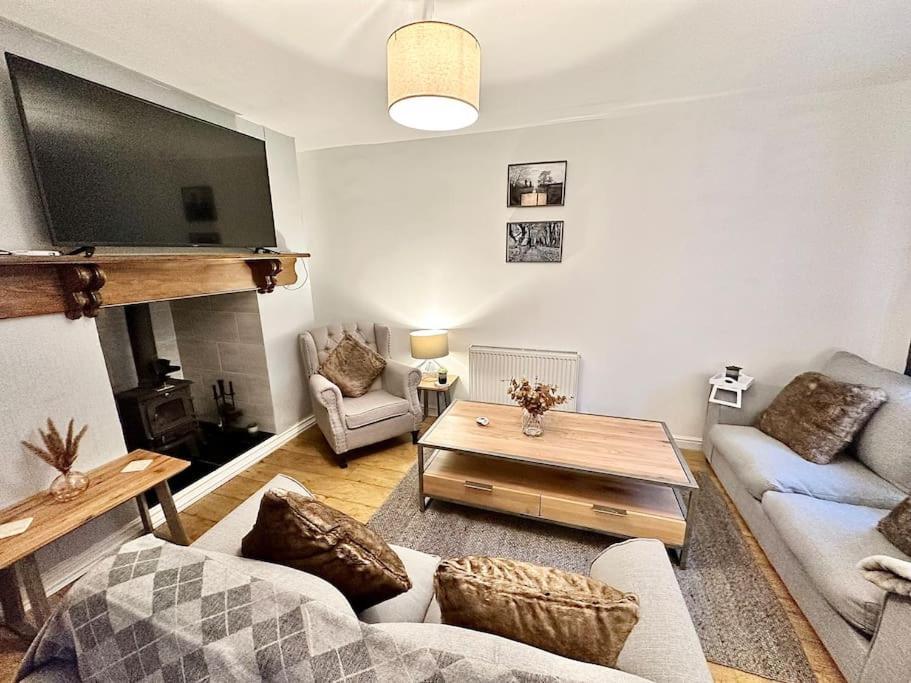 Cottage,Cinema Room,Log Burner Blaenavon エクステリア 写真